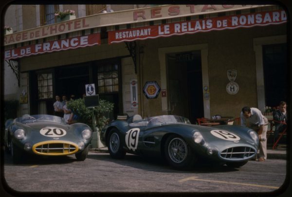 Hotel de France classic cars parking